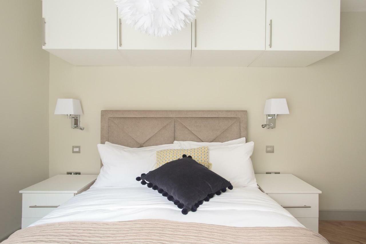 شقة The New Bond Street Loft - Modern & Central 1Bdr لندن المظهر الخارجي الصورة